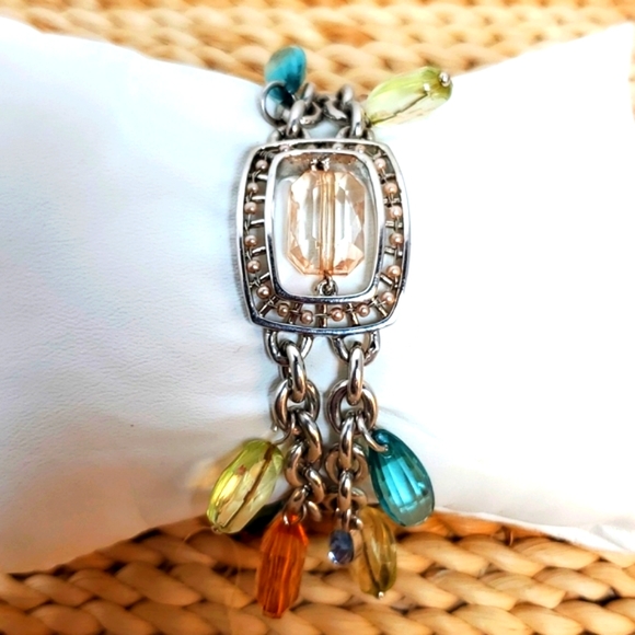 UNBRANDED Jewelry - BRACELET SILVER W/ MULTICOLOR CHARMS